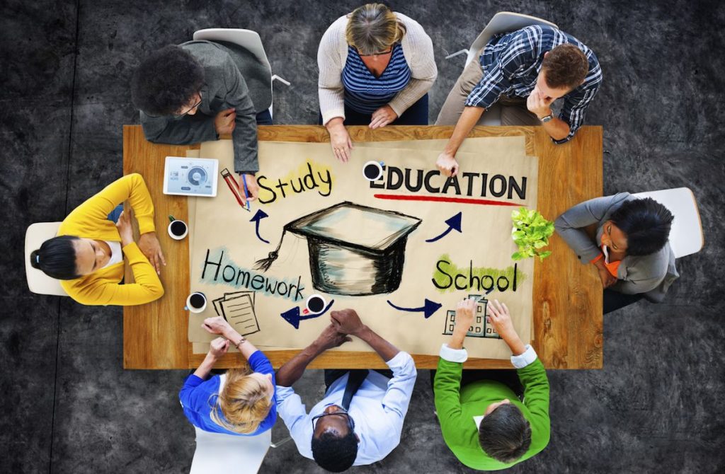 Aprende a utilizar el marketing digital educativo para captar la atención de tus estudiantes